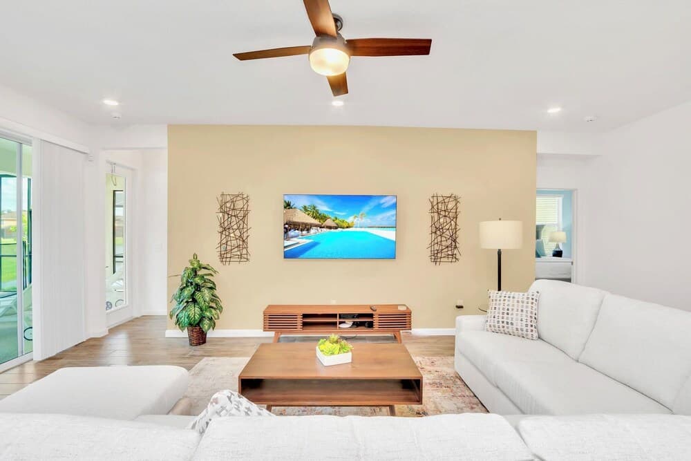 Resort Home #19 - Image 2