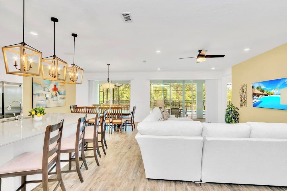 Resort Home #19 - Image 4