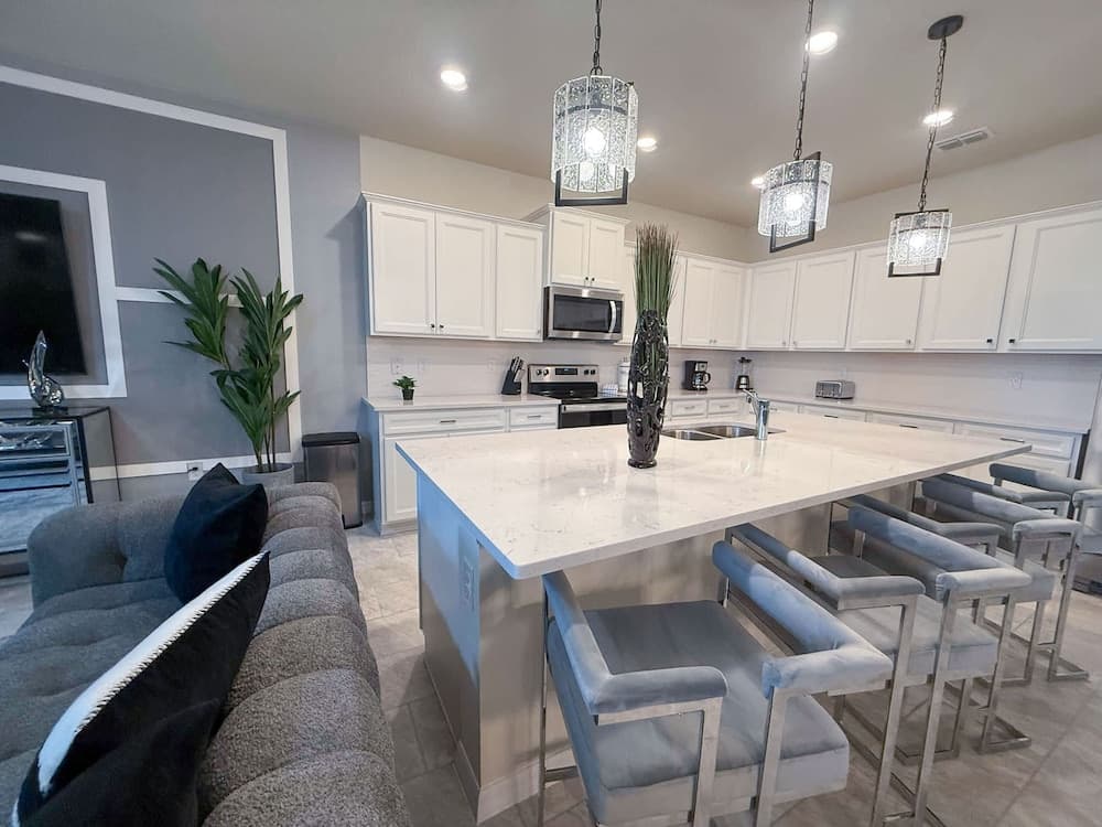 Martin Mansion - Image 7