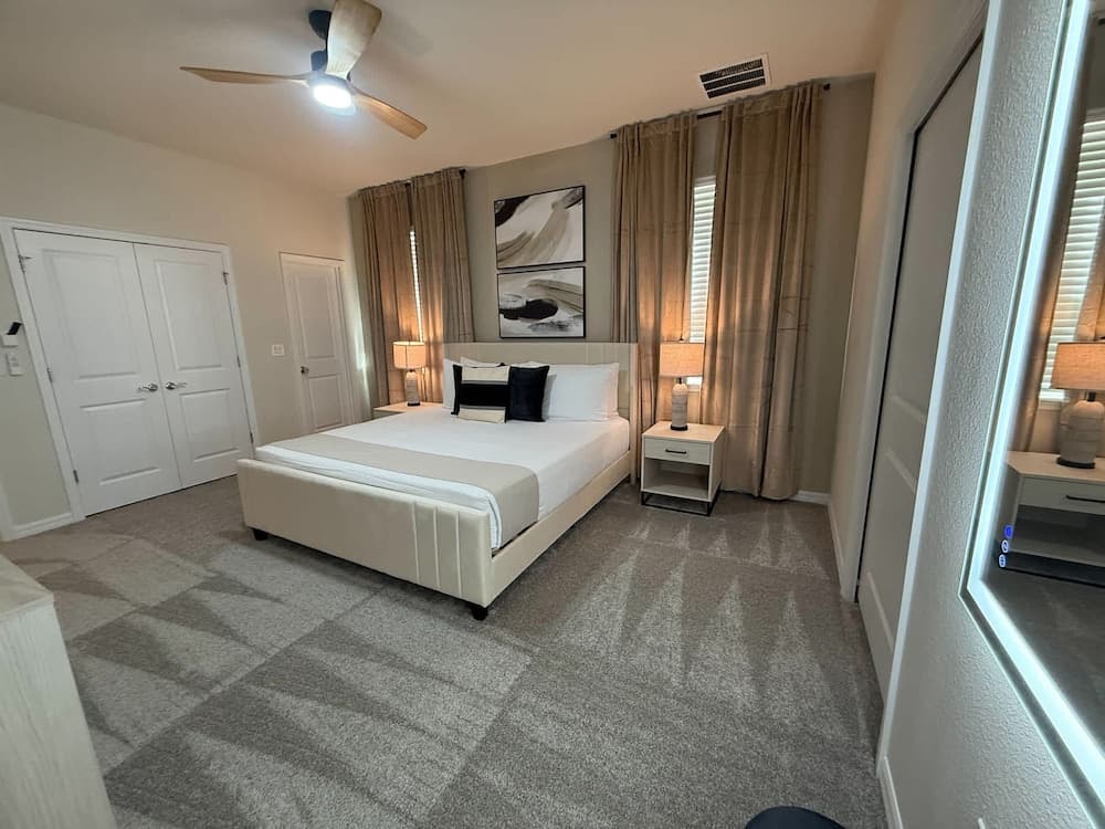 Martin Mansion - Image 13