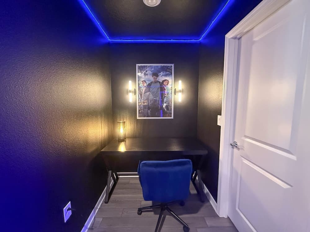 Martin Mansion - Image 21