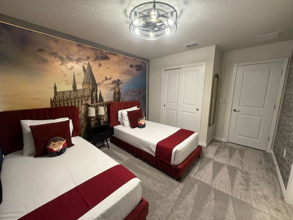 Martin Mansion - Image 39