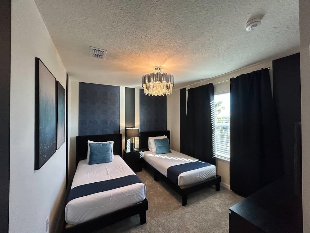 Martin Mansion - Image 44