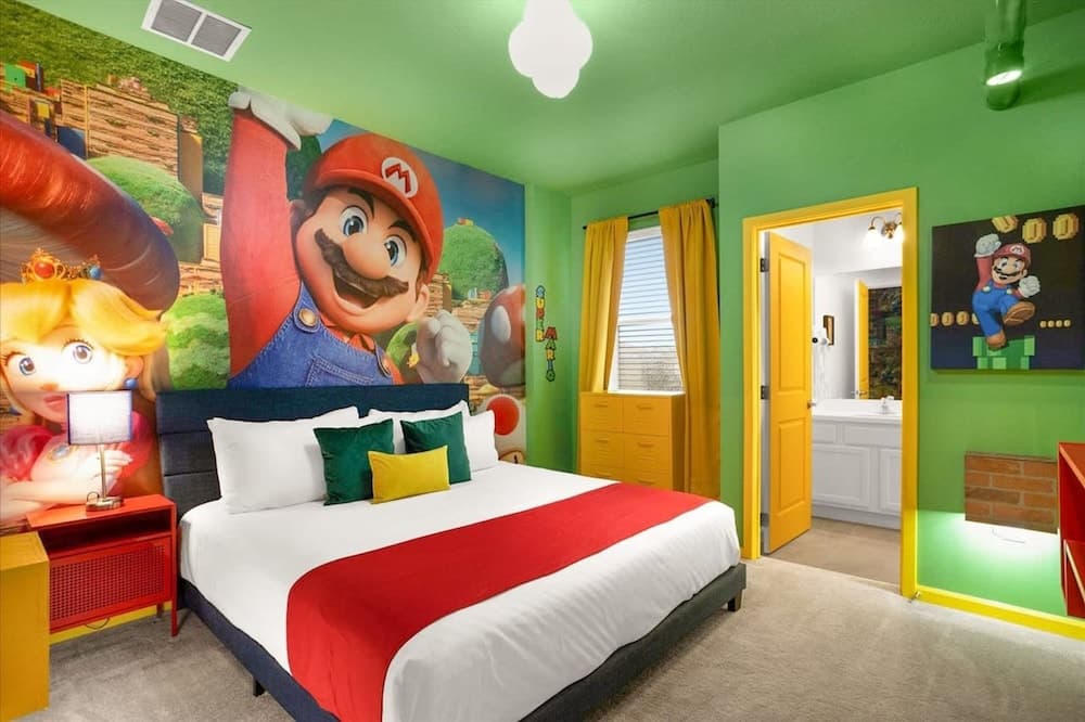 Prime Theatre Retreat - Image 11