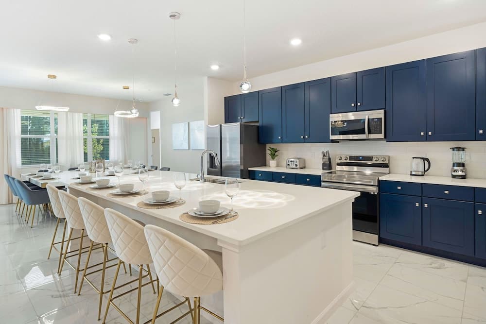 Funhouse Retreat - Image 5