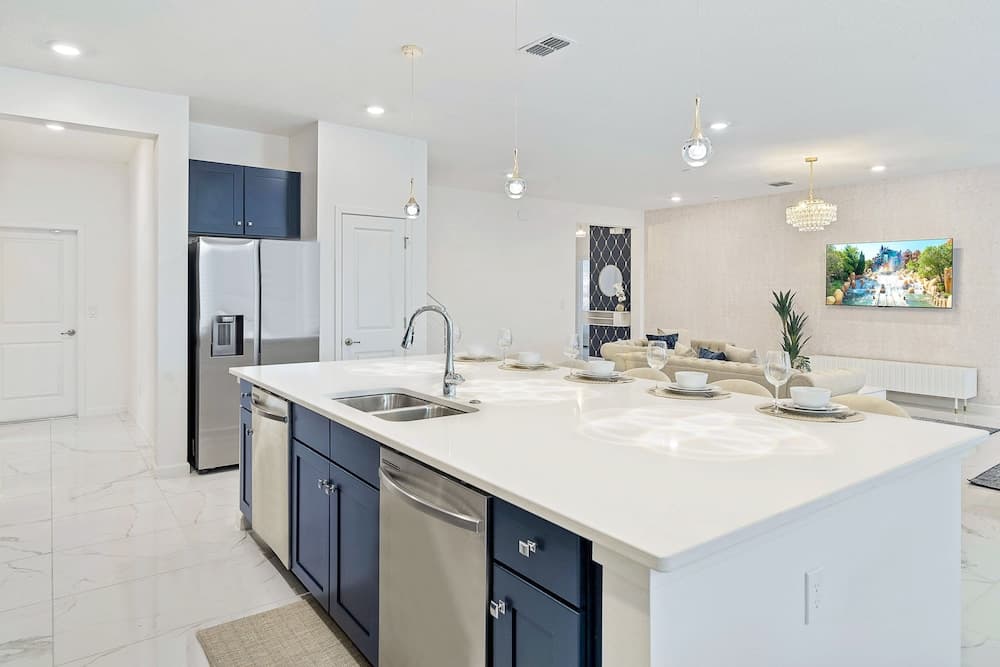 Funhouse Retreat - Image 6