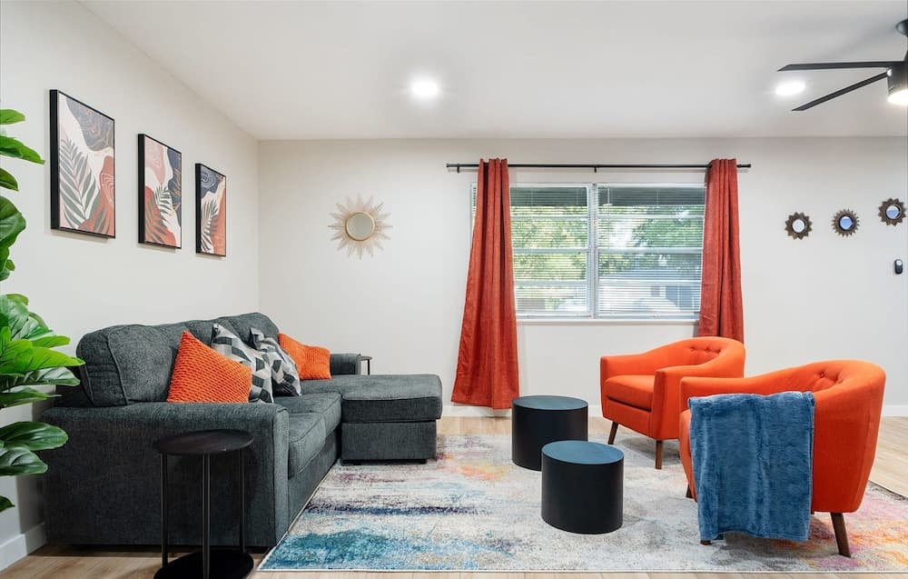 Clubhaus Corner - Image 4