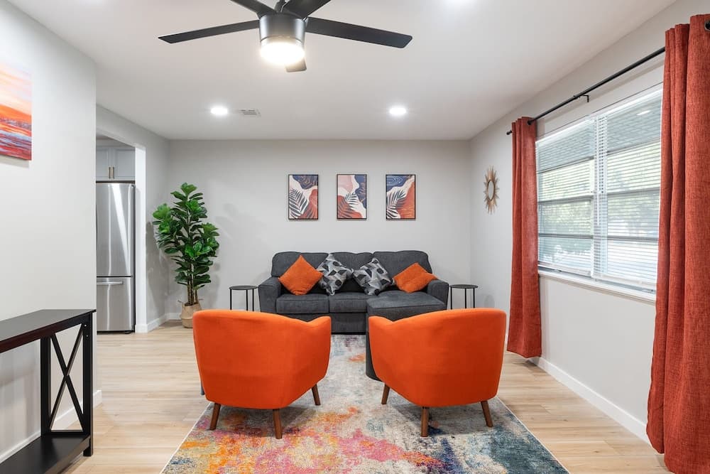 Clubhaus Corner - Image 3