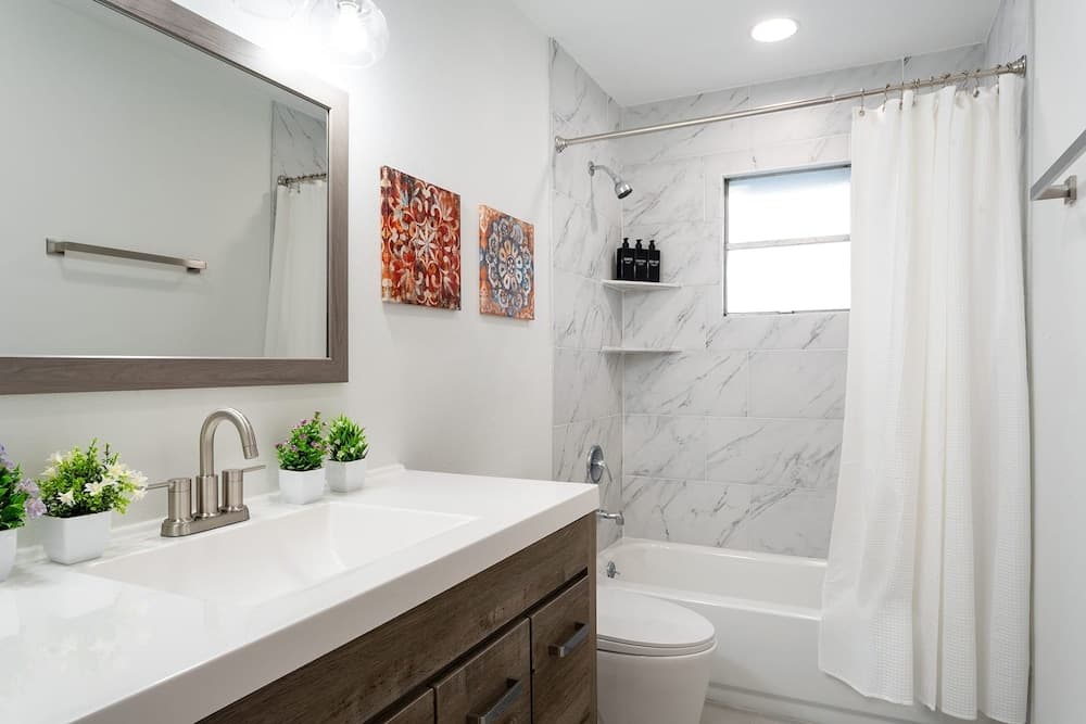 Clubhaus Corner - Image 13