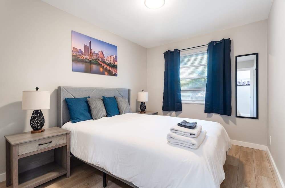 Clubhaus Corner - Image 14