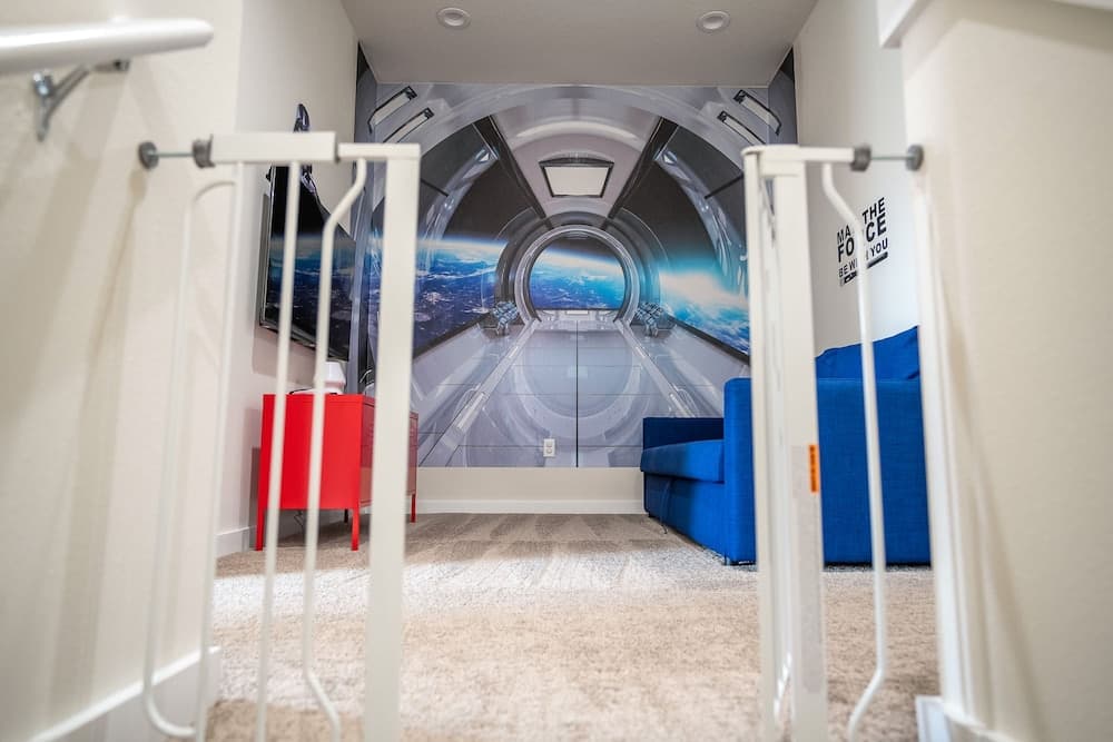 Disney Themed House - Image 18