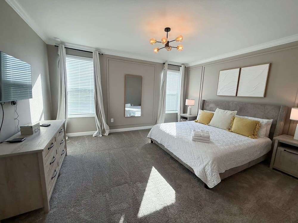 Plush Premiere - Image 11