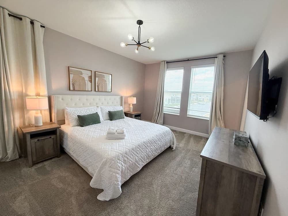 Plush Premiere - Image 21