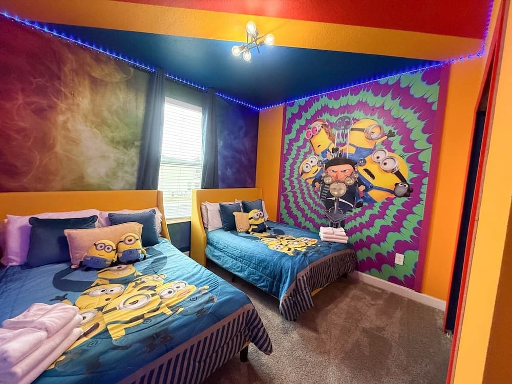 Plush Premiere - Image 27