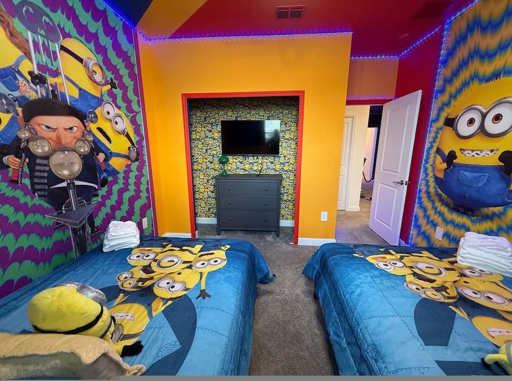 Plush Premiere - Image 28