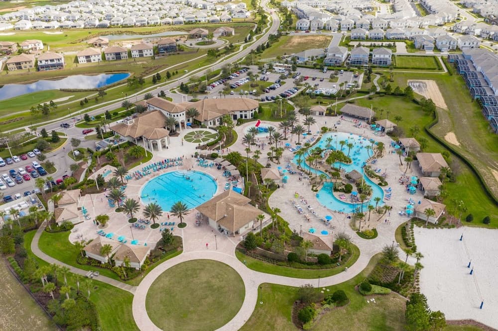 Resort Disney Home - Image 3