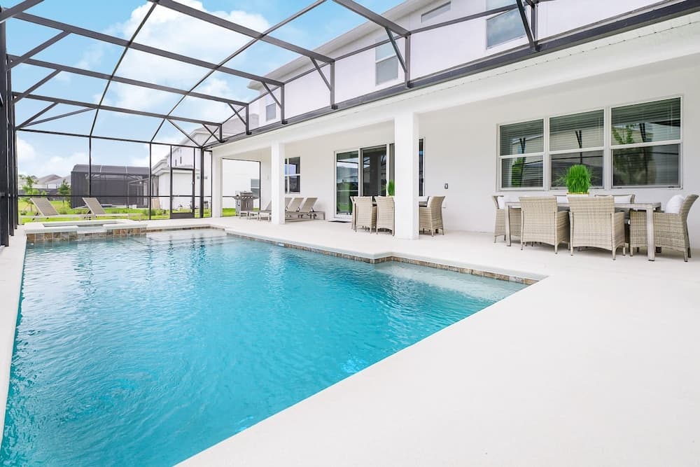 Magic Mansion - Image 2