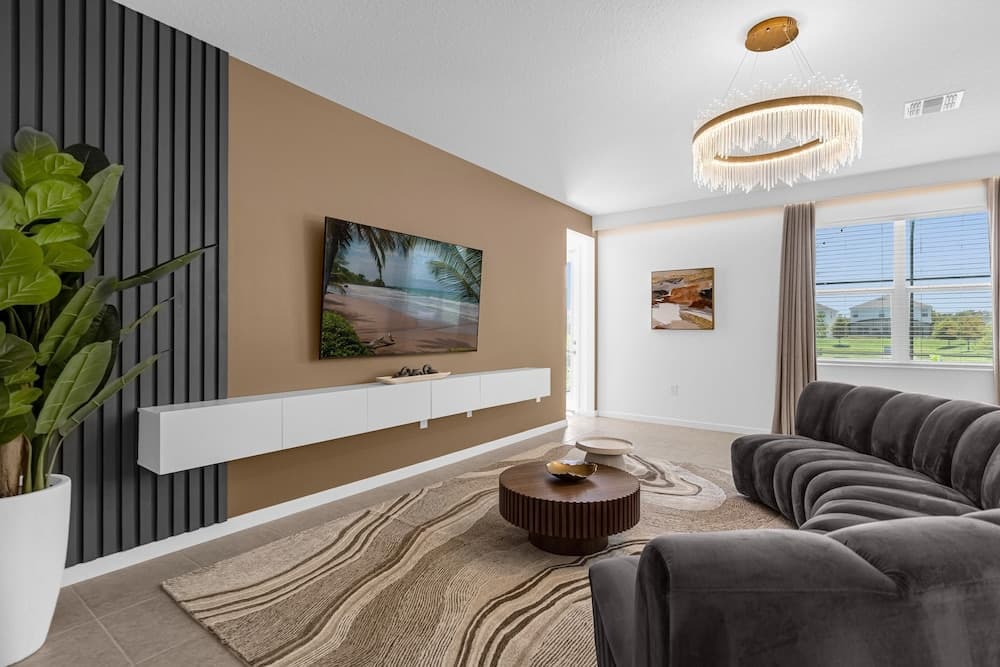 Themed Mansion - Image 4