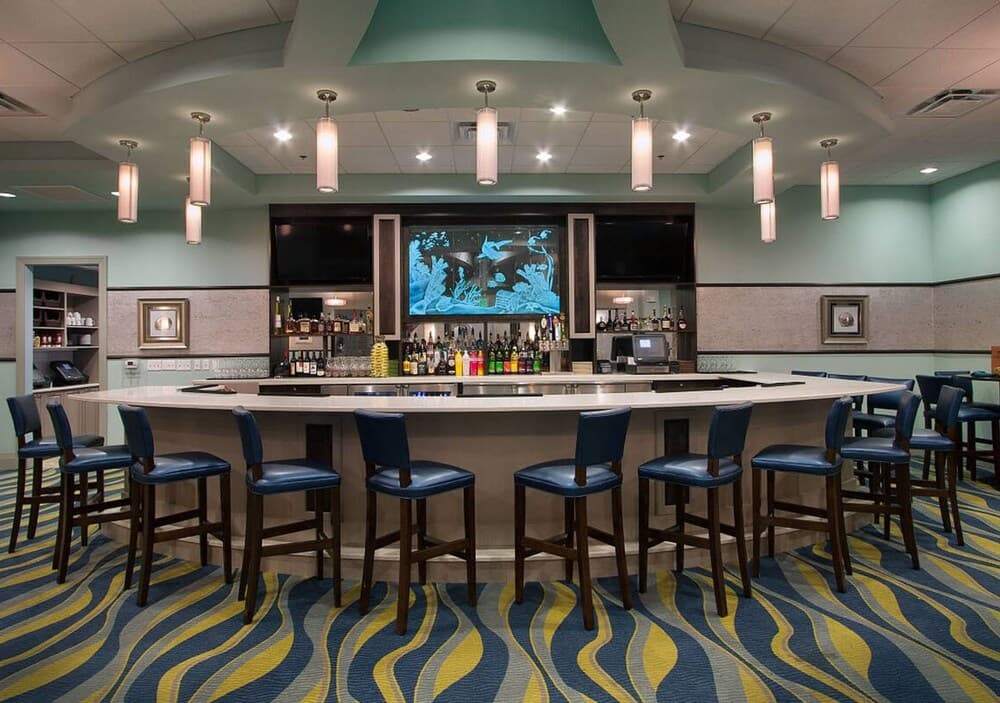 Contemporary Spa Haven - Image 37