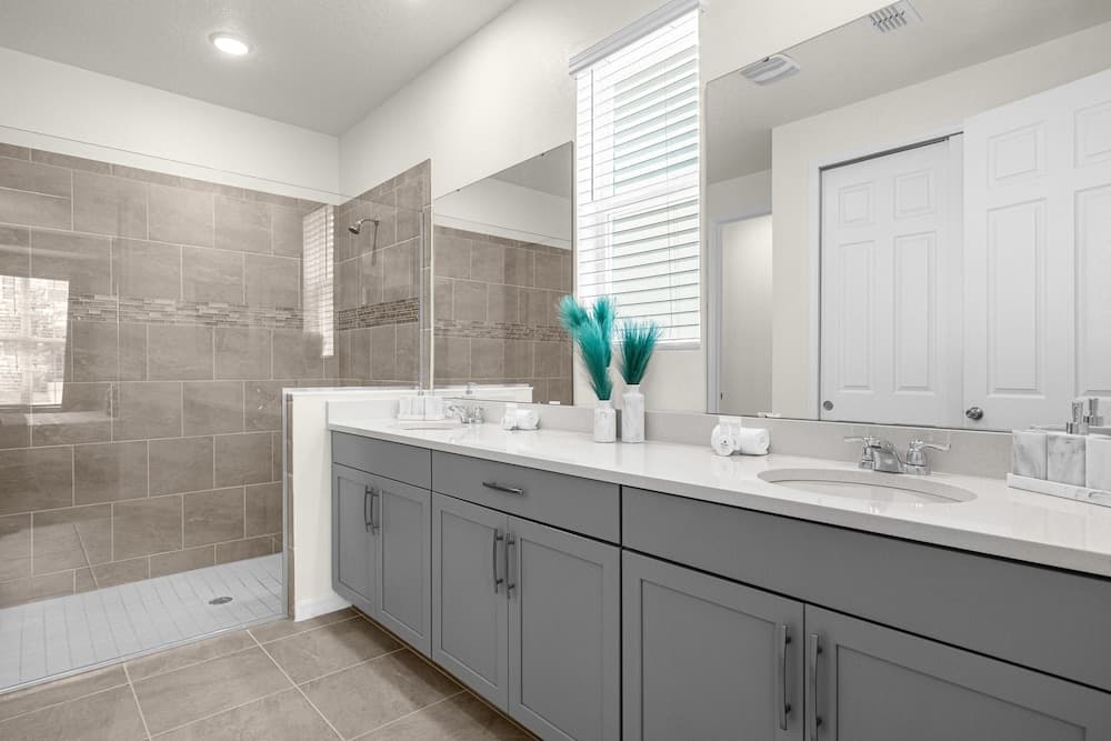 Prime Resort Retreat - Image 10