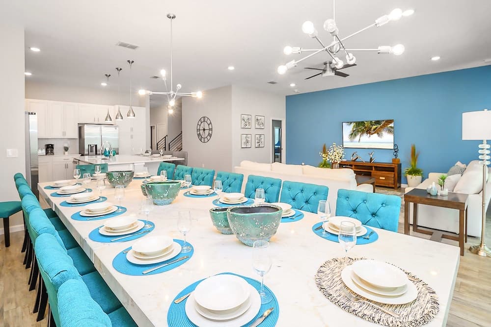 Sunset Splash Retreat - Image 6