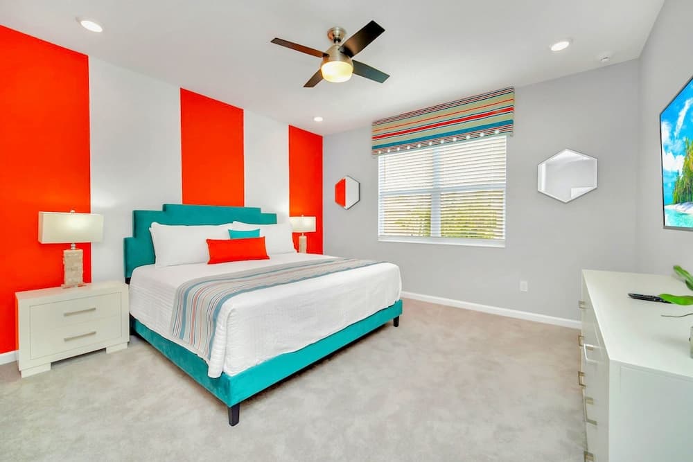 Sunset Splash Retreat - Image 14