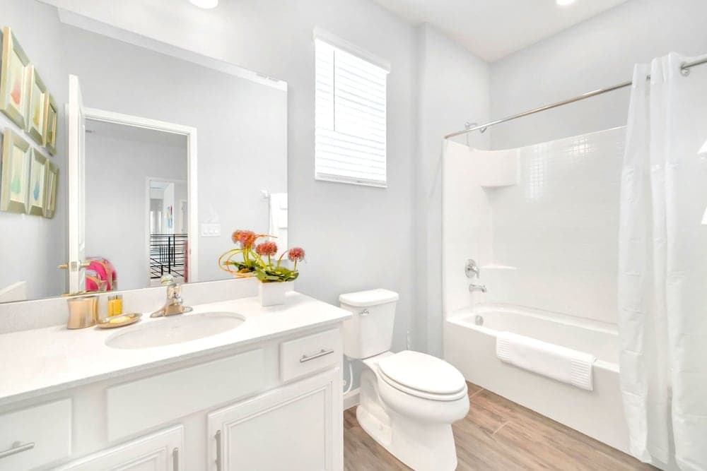 Sunset Splash Retreat - Image 32