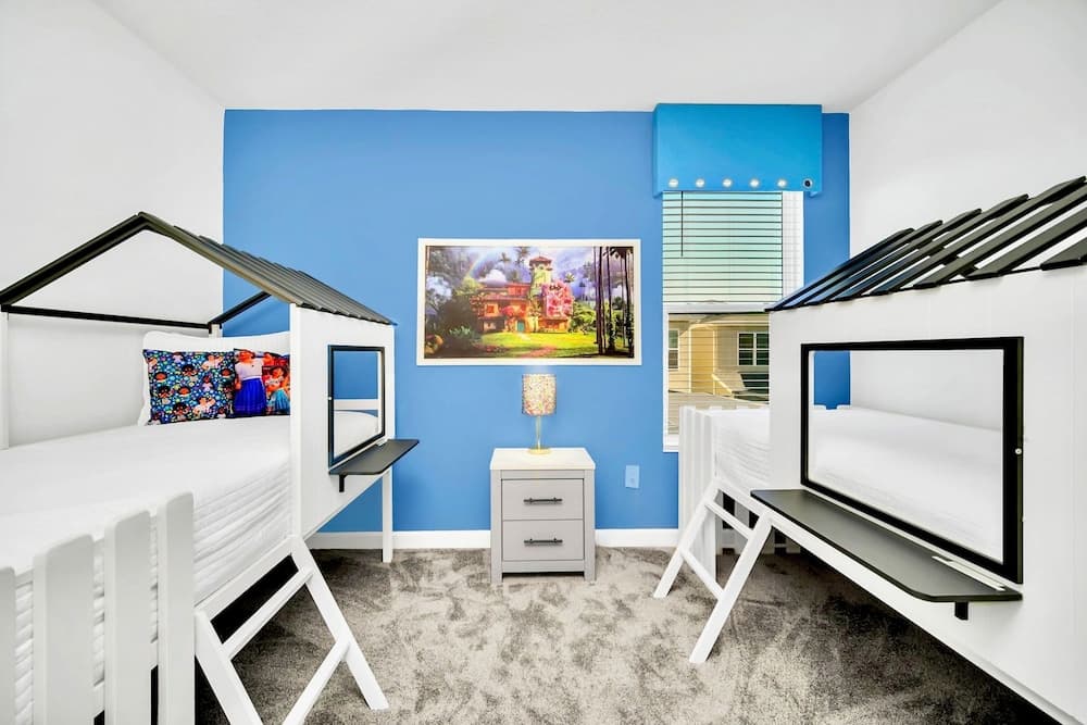 Storey Lake Oasis - Image 20