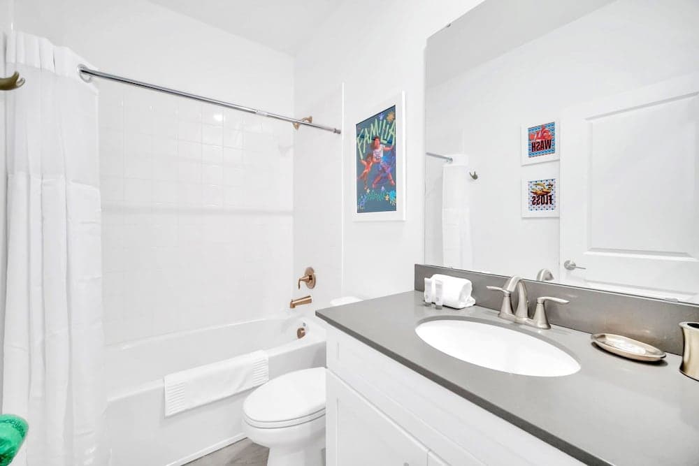 Storey Lake Oasis - Image 21