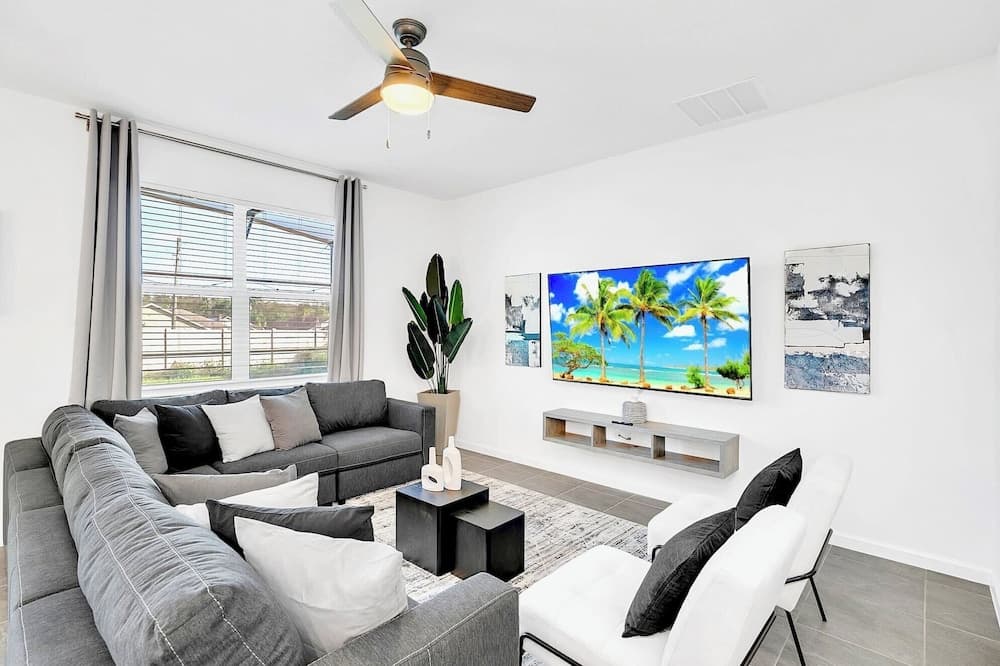 Neptune Nook - Image 4