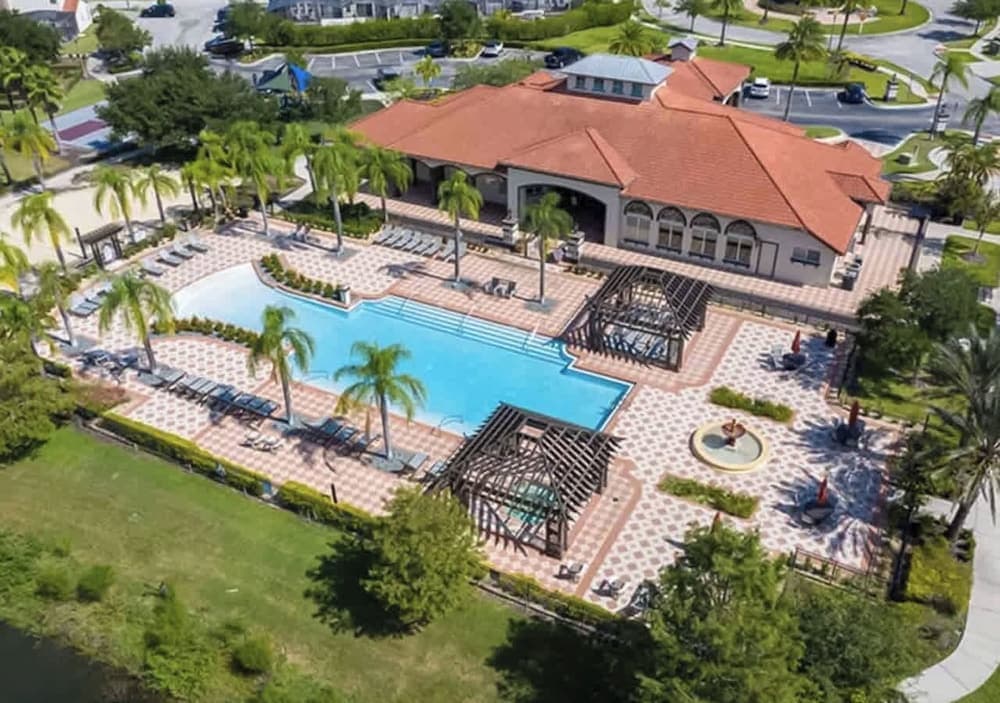 Neptune Nook - Image 24