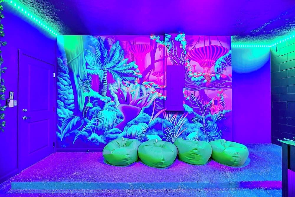 Neptune Nook - Image 31