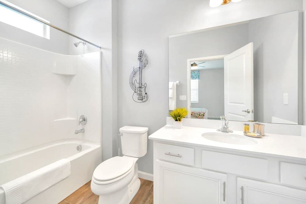 Verdant Oasis - Image 39