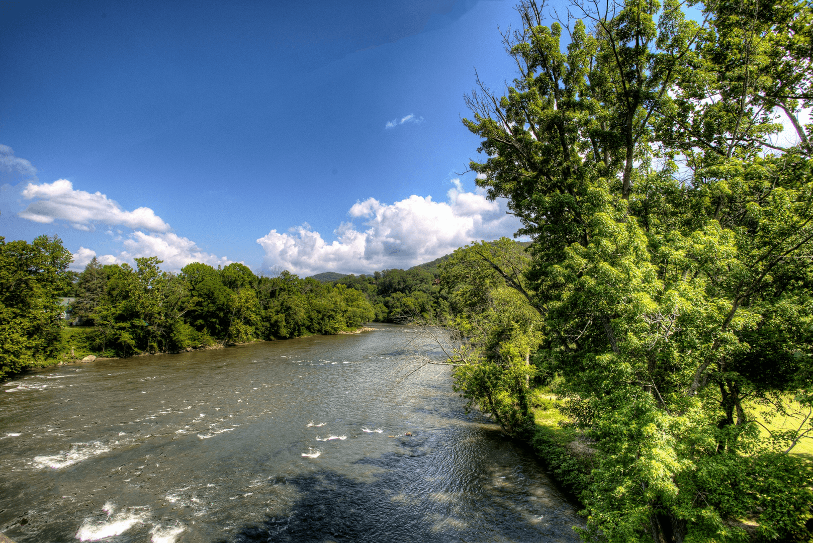 Upstream Cottage - Image 54