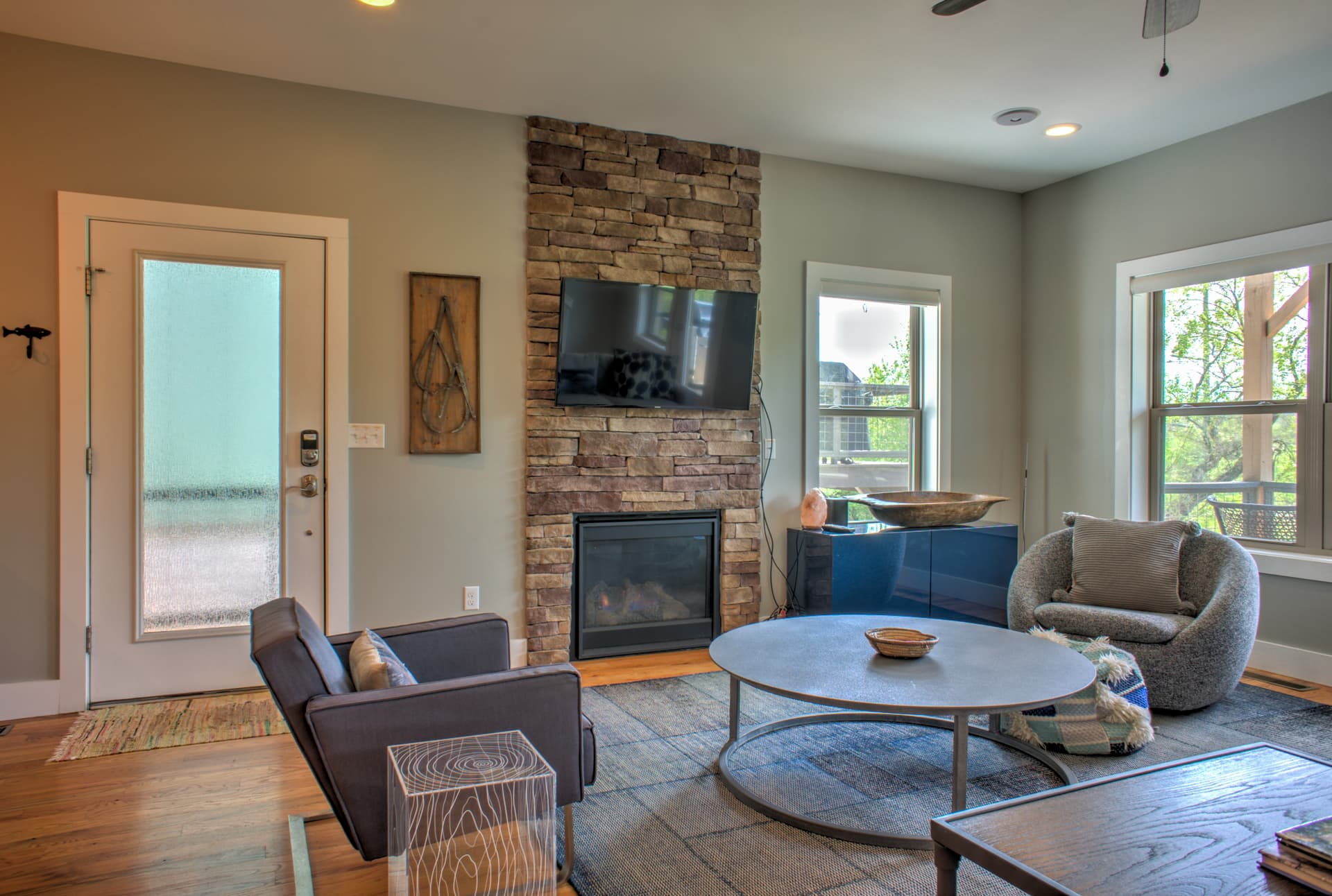 Upstream Cottage - Image 8