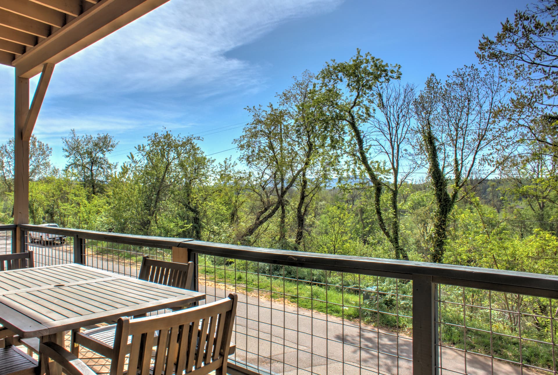 Upstream Cottage - Image 3