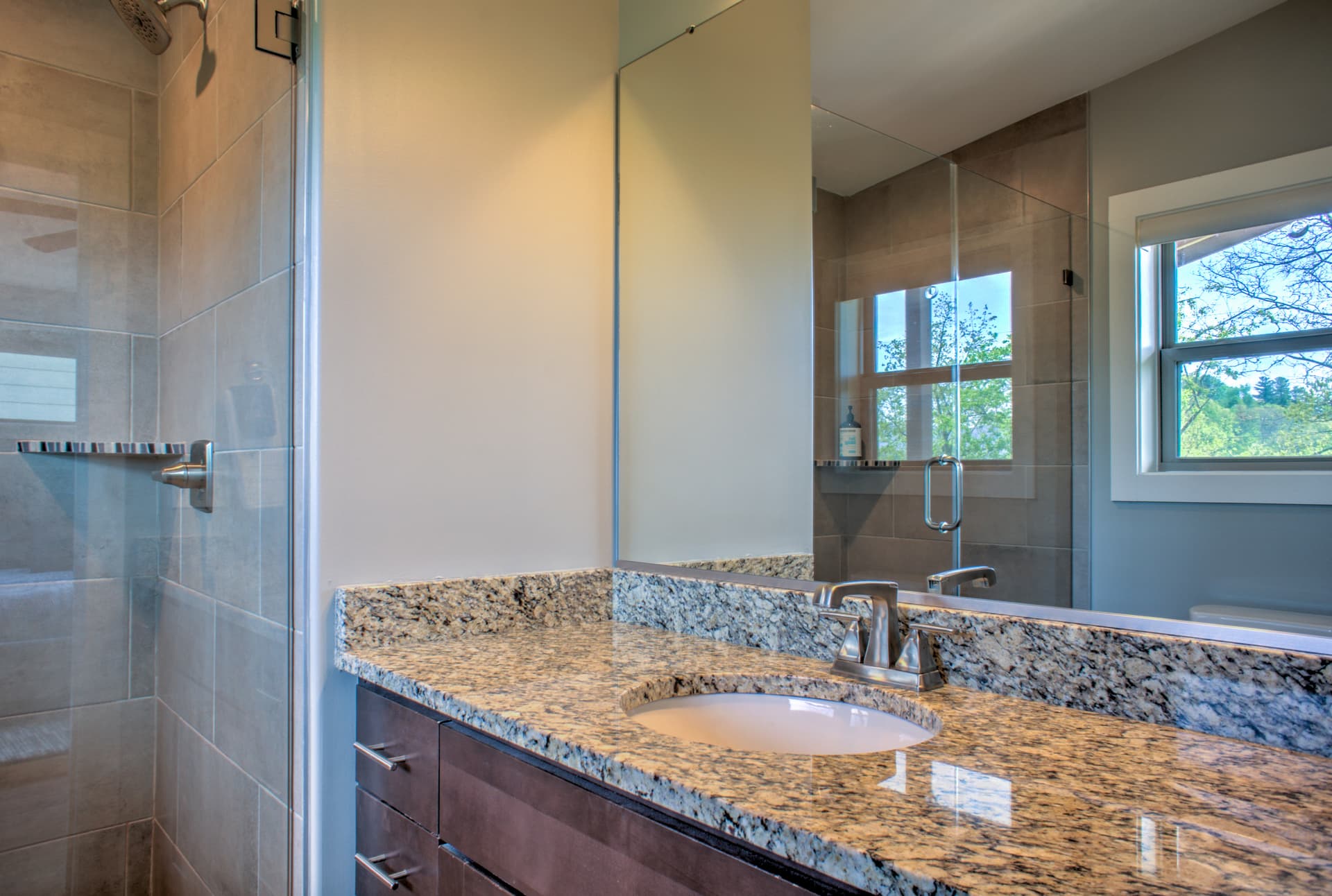 Upstream Cottage - Image 26