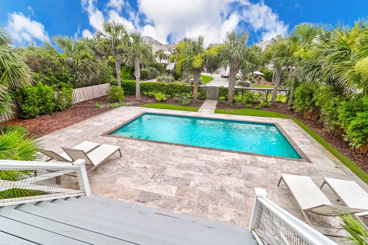 Aqua Retreat - Image 2