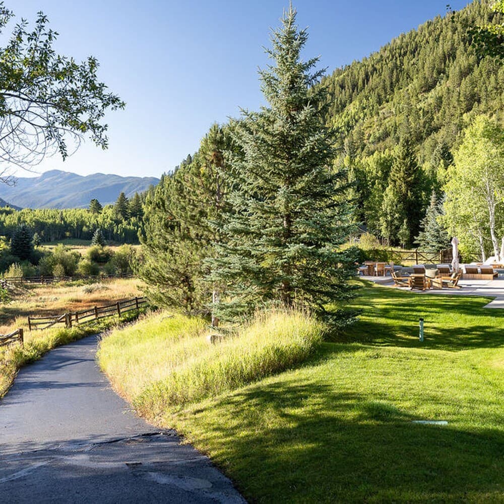 Ute Terrace - Image 48