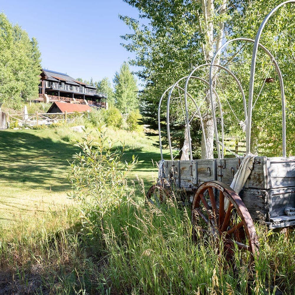 Ute Terrace - Image 49