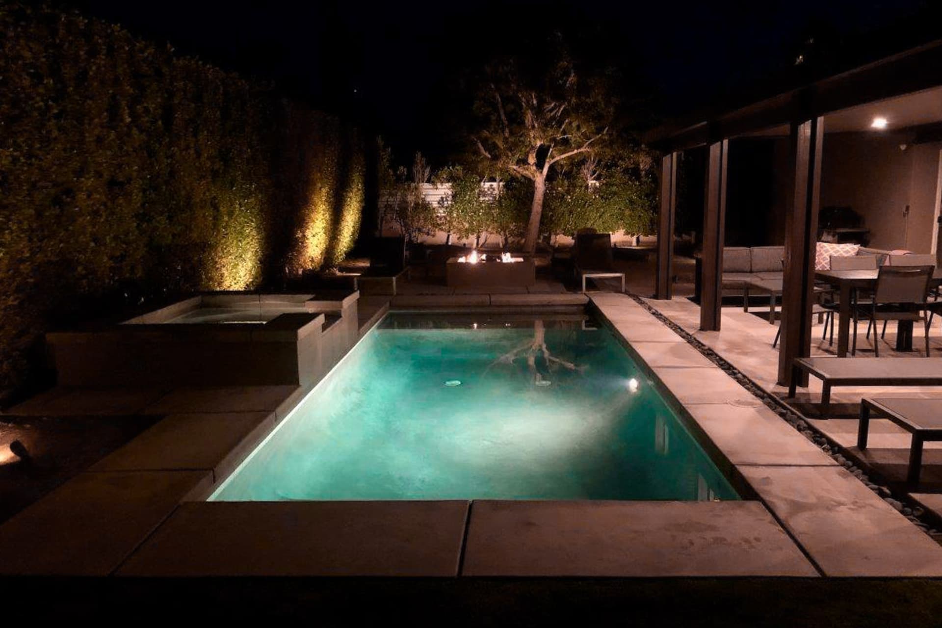 Palm Springs Modern Home - Image 21