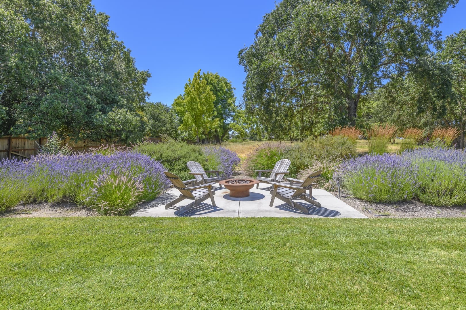 MacArthur House - Image 3