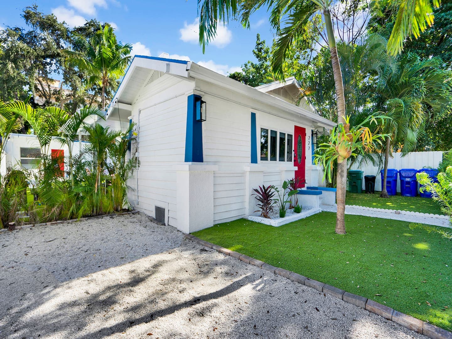 Bungalow House - Image 37