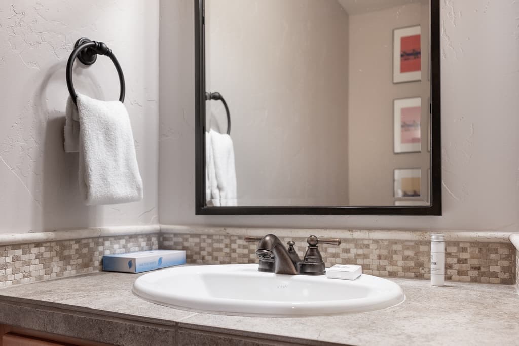 Everview Heights Townhouse - Image 7