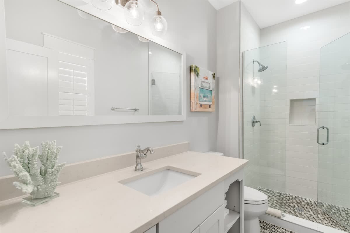 Crab House - Image 20