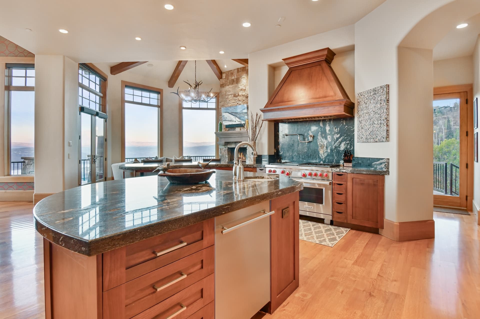 Dream Pointe - Image 9