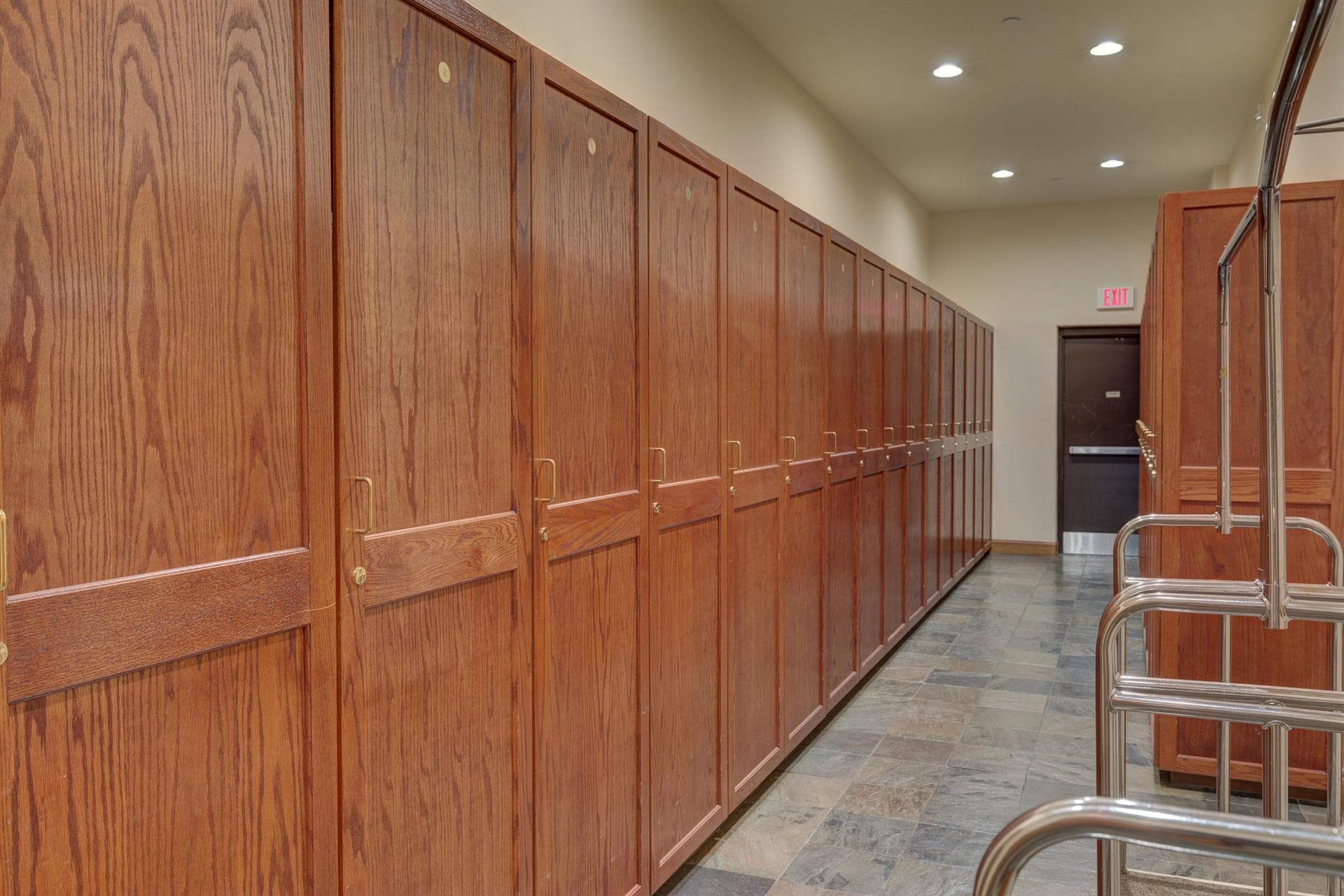 Misty Mountain House - Image 24