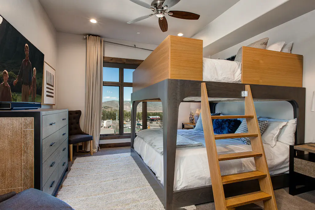 Blackstone Retreat Home - Image 17