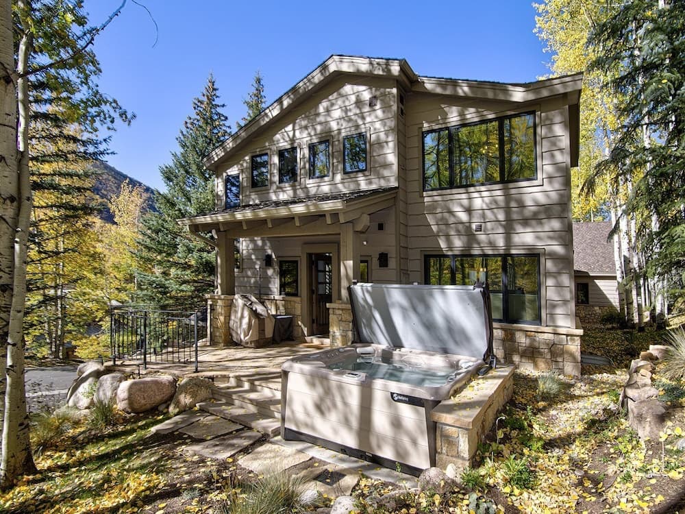 Greenhill Court Chalet - Image 1