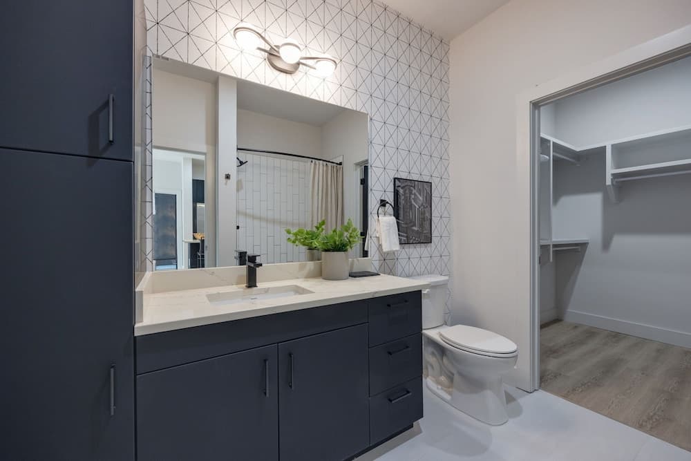 Vandy Vinyl - Image 20